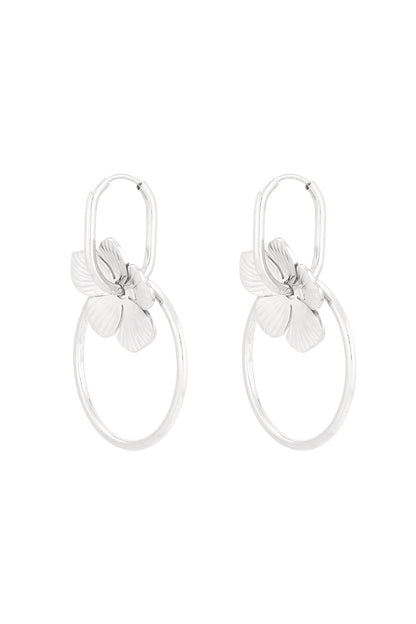 petal perfection earrings